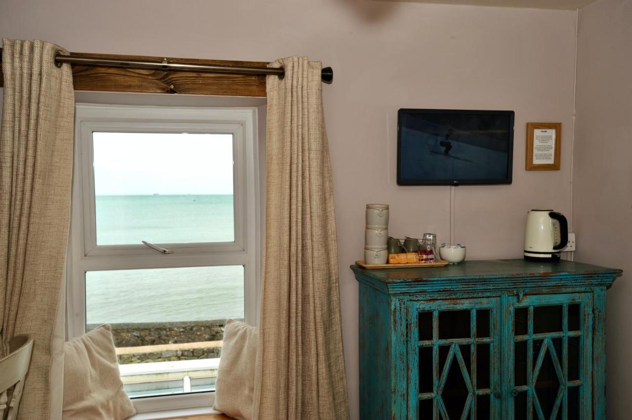 Sea View Guest House Benllech Exterior photo