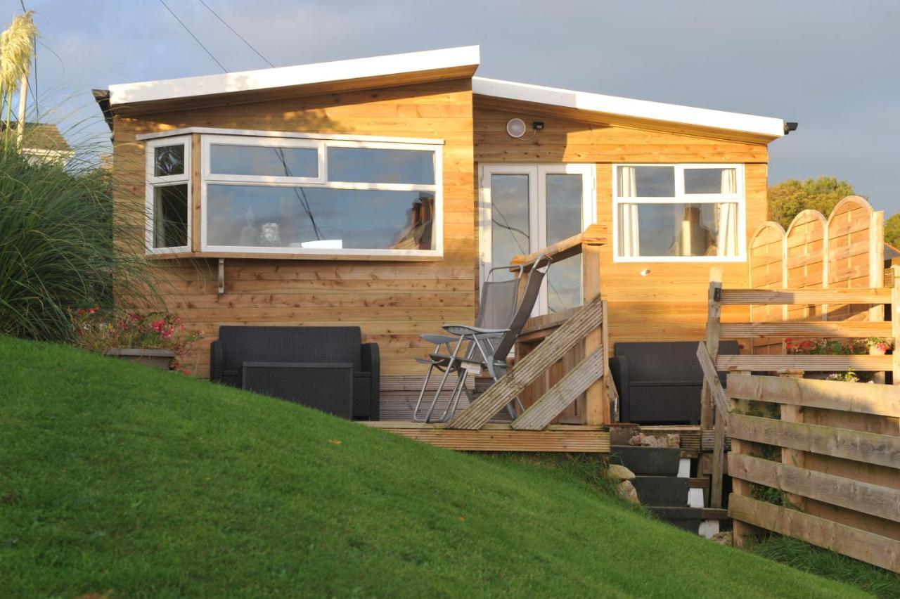 Sea View Guest House Benllech Exterior photo